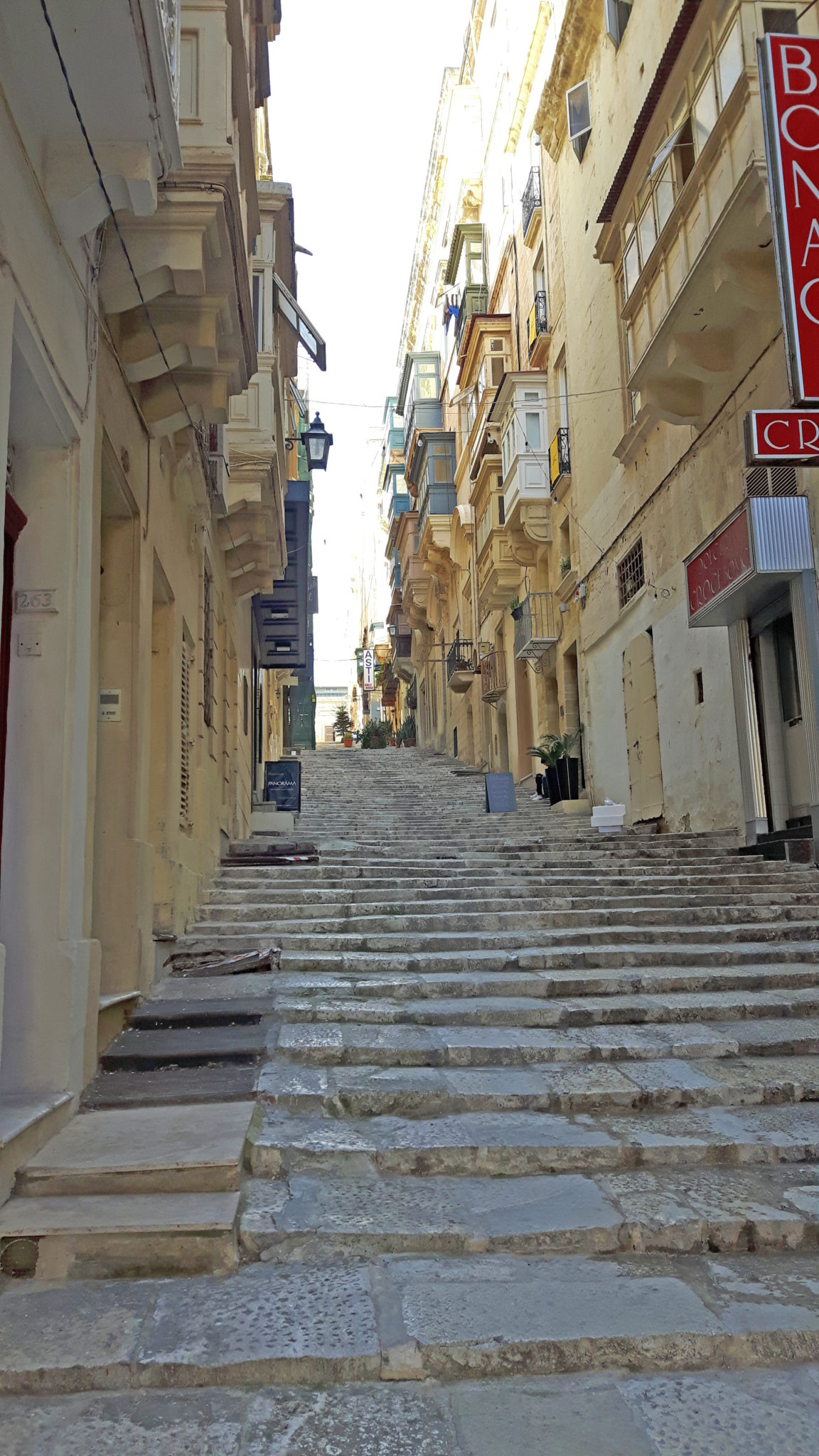 9 Reasons Why You Need To Visit Malta – Where in the World is Tosh